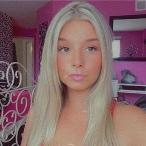 Meet your Posher, Angelina